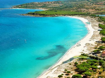 Budoni - Mooie zandstrand aan de oostkust van Sardinie - Vakantiewoning Budoni 2